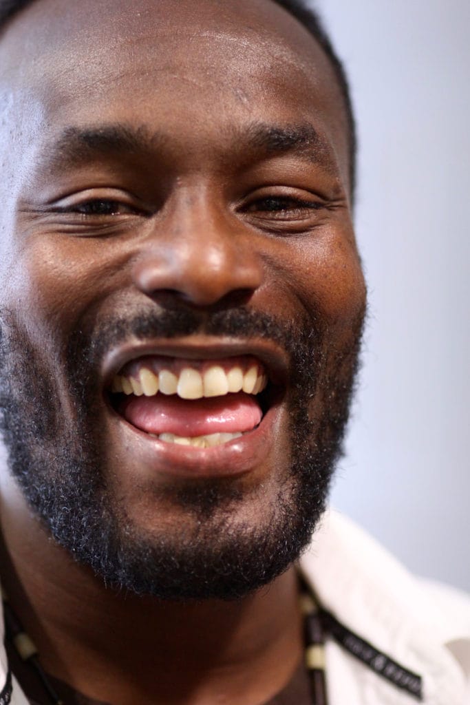 head shot De'Amon Harges